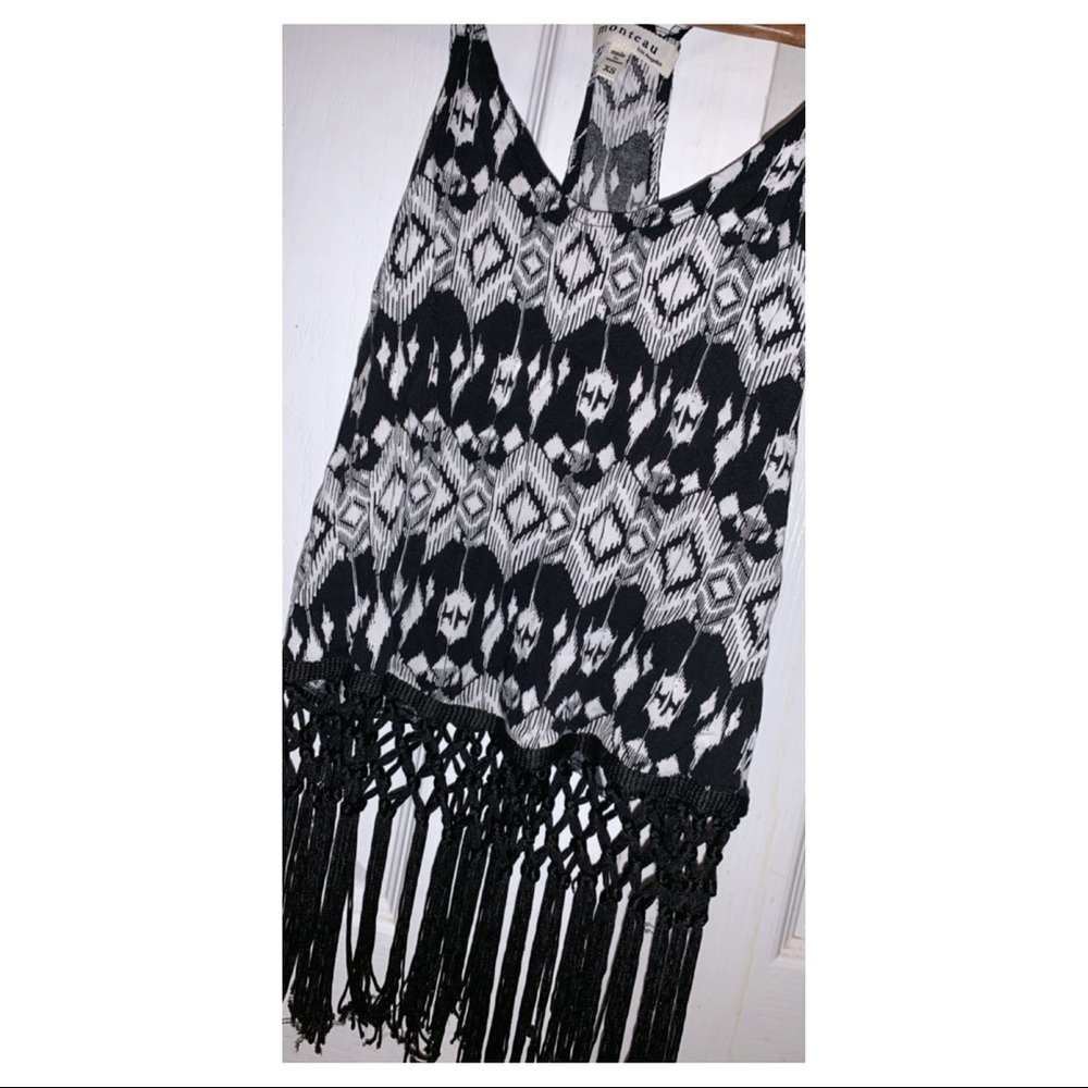 Cropped fringe tank top